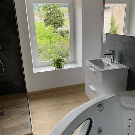 Le Refuge Balneo - Nature & Bien-etre A Apartment